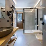 Miralago Hotel