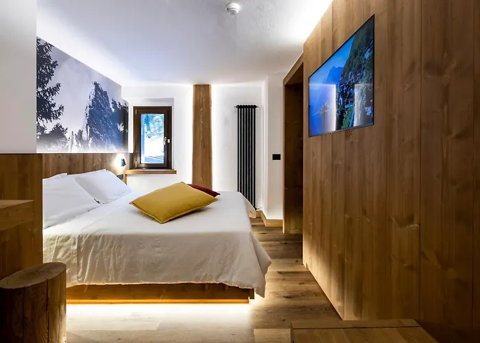 Szálloda Miralago 2*