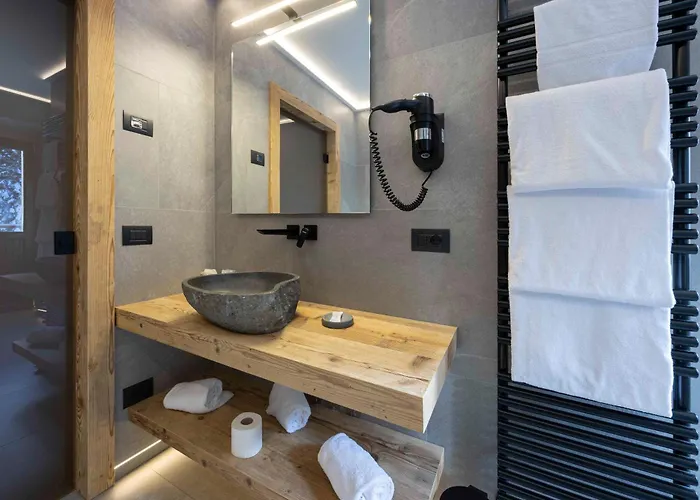 호텔 Miralago 미주리나